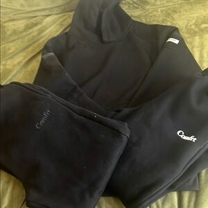 COMFRT BUNDLE 1 Travel Essential Hoodie 2Pairs Jogger Pants XS in Obsidian NEW!